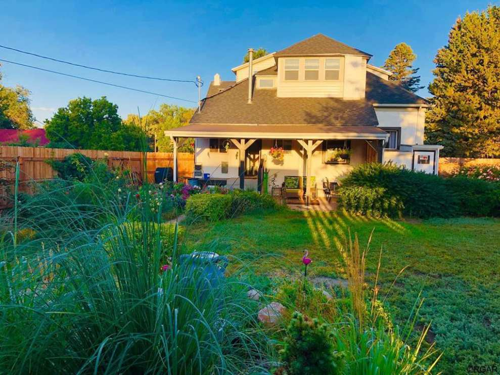 beautiful house in canon city